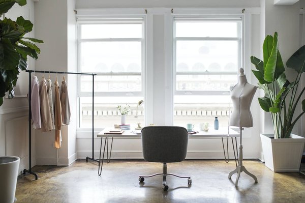 Quelle entreprise pour une pose de rideau métallique à domicile ?